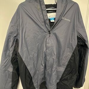 Columbia Men's Charcoal and Black Windbreaker